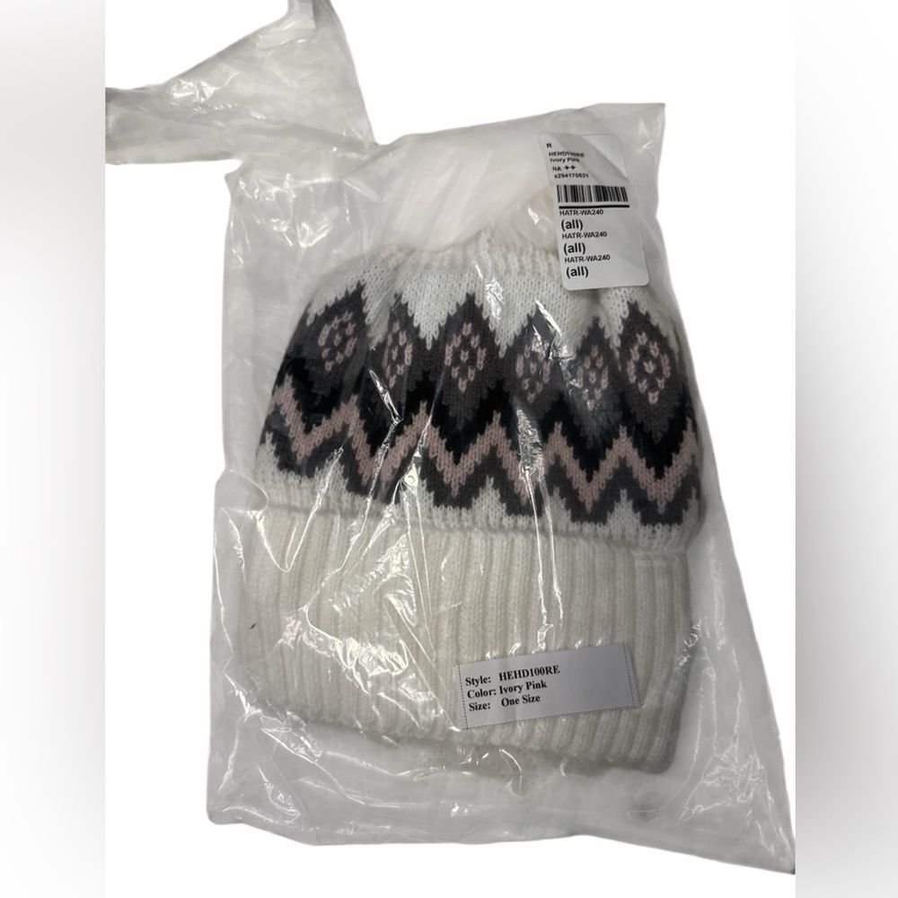 NWT Hat Attack Zigzag Beanie NWT - image 2